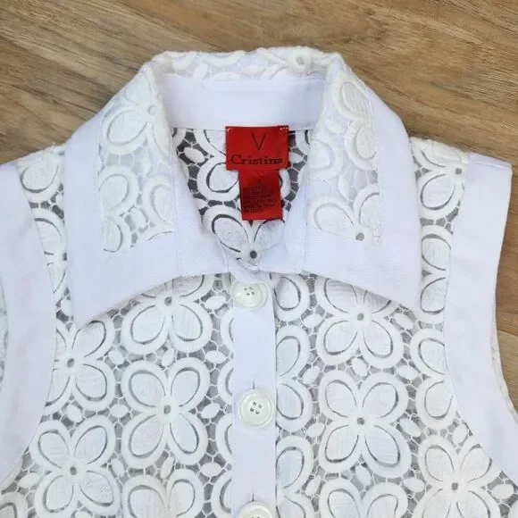 ☔️🩵Vintage V Cristina White Buttoned Embroidered Lace Sleeveless Top Small - Picture 3 of 11